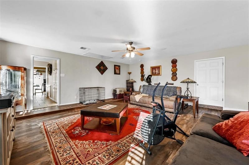 111 Longhorn Drive, Gainesville TX 76240 - Photo 15