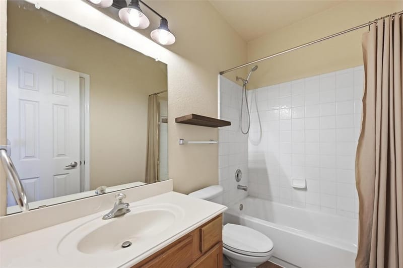 113 Creekview Drive, Anna TX 75409 - Photo 11