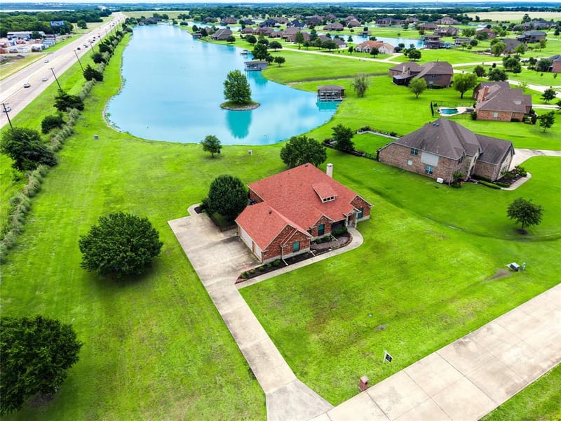 101 Island Way, Princeton TX 75407 - Photo 22