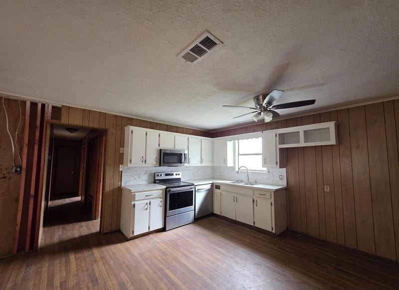 1886 Opossum Rd, Pittsburg TX 75686 - Photo 4