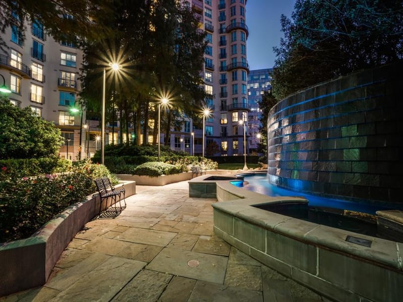 3401 Lee Parkway # 102, Dallas TX 75219 - Photo 23
