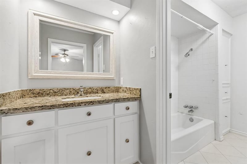 6218 Stonehill Drive, Dallas TX 75254 - Photo 22