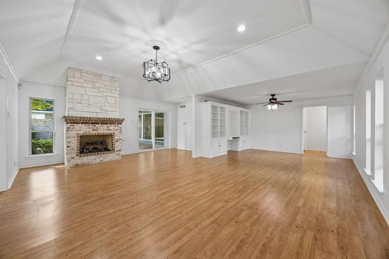 6218 Stonehill Drive, Dallas TX 75254 - Photo 14