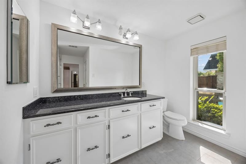 6218 Stonehill Drive, Dallas TX 75254 - Photo 18