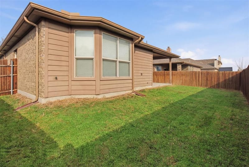 10928 Middleglen Road, Fort Worth TX 76052 - Photo 27