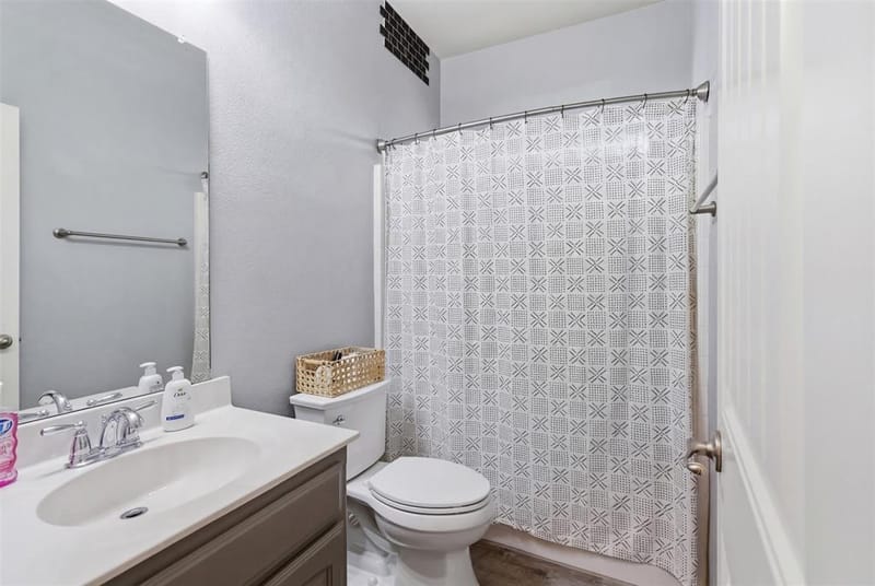 10928 Middleglen Road, Fort Worth TX 76052 - Photo 25