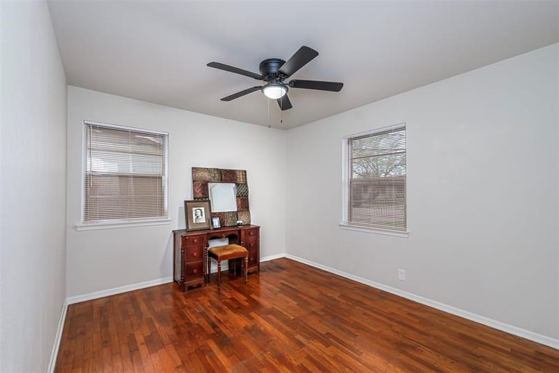 4916 Susan Lee Lane, North Richland Hills TX 76180 - Photo 9