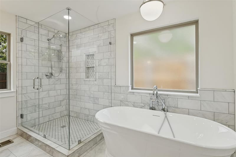 1821 Warner Road, Fort Worth TX 76110 - Photo 16