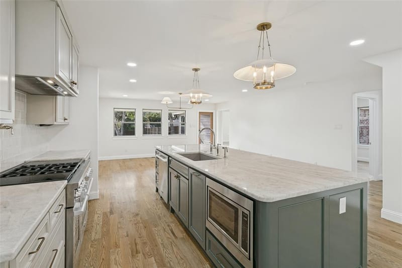 1821 Warner Road, Fort Worth TX 76110 - Photo 9