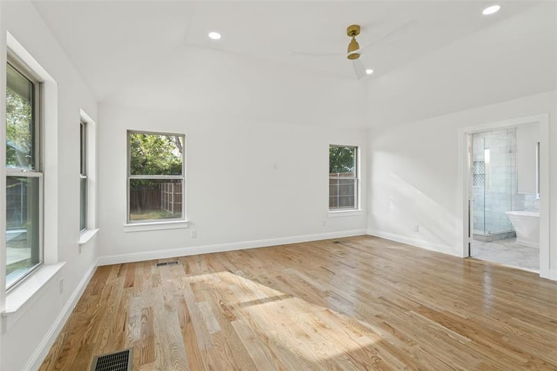 1821 Warner Road, Fort Worth TX 76110 - Photo 14