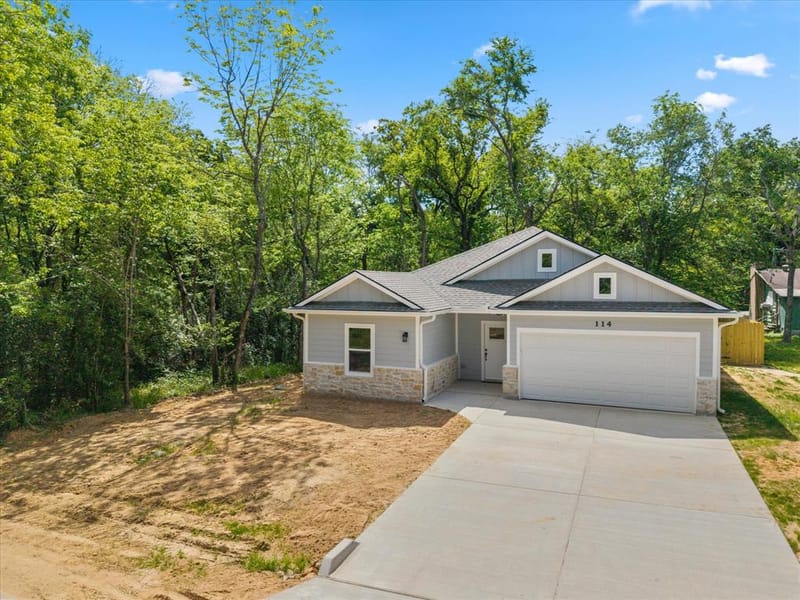 114 Granada Street, Payne Springs TX 75156 - Photo 24