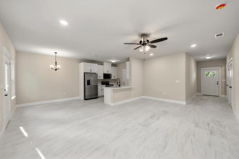 114 Granada Street, Payne Springs TX 75156 - Photo 8
