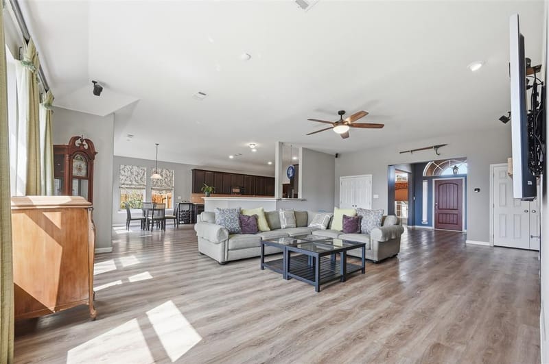 6610 Driftwood Lane, Rowlett TX 75089 - Photo 5