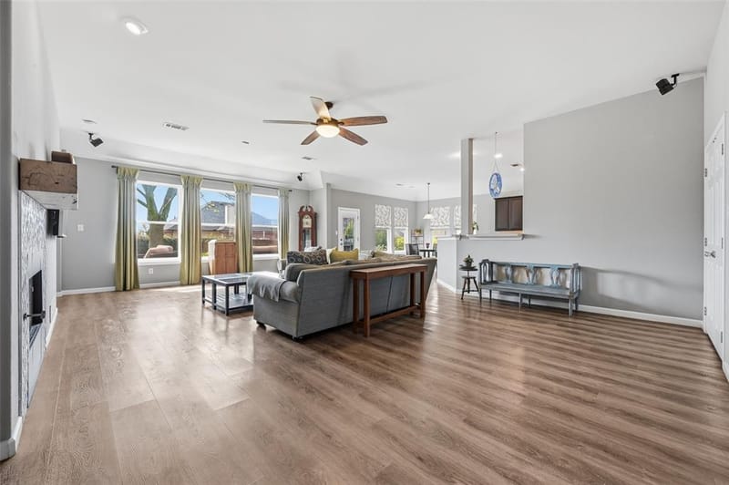 6610 Driftwood Lane, Rowlett TX 75089 - Photo 4