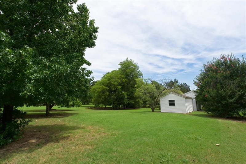1196 County Road 260, Gainesville TX 76240 - Photo 7