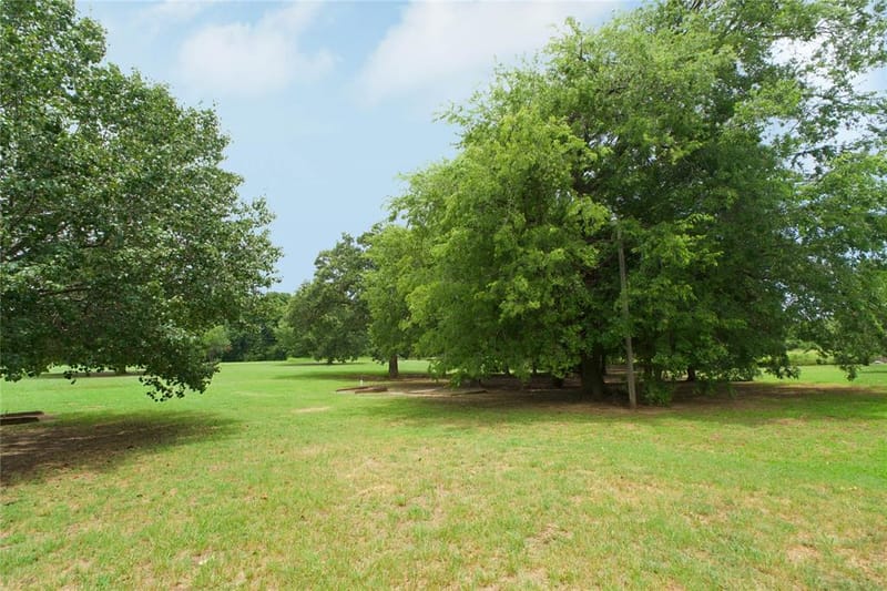 1196 County Road 260, Gainesville TX 76240 - Photo 5