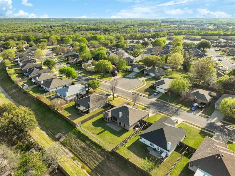 1021 Miles Avenue, Burleson TX 76028 - Photo 26
