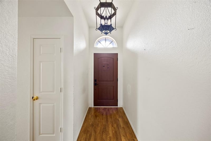 1021 Miles Avenue, Burleson TX 76028 - Photo 3