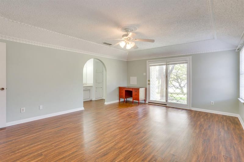 4031 Fairway Drive, Granbury TX 76049 - Photo 13