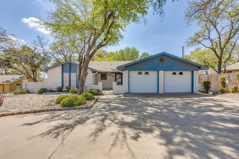 4031 Fairway Drive, Granbury TX 76049