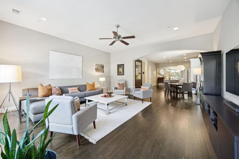 2405 Throckmorton Street, Dallas TX 75219