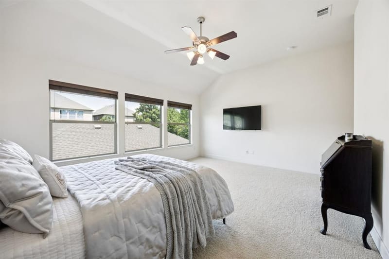 2405 Throckmorton Street, Dallas TX 75219 - Photo 20