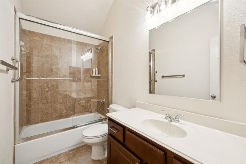 2405 Throckmorton Street, Dallas TX 75219 - Photo 24