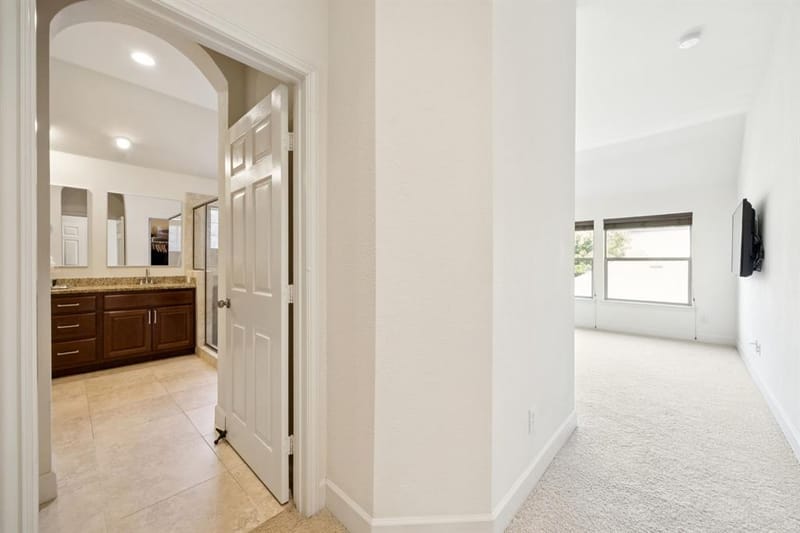 2405 Throckmorton Street, Dallas TX 75219 - Photo 18