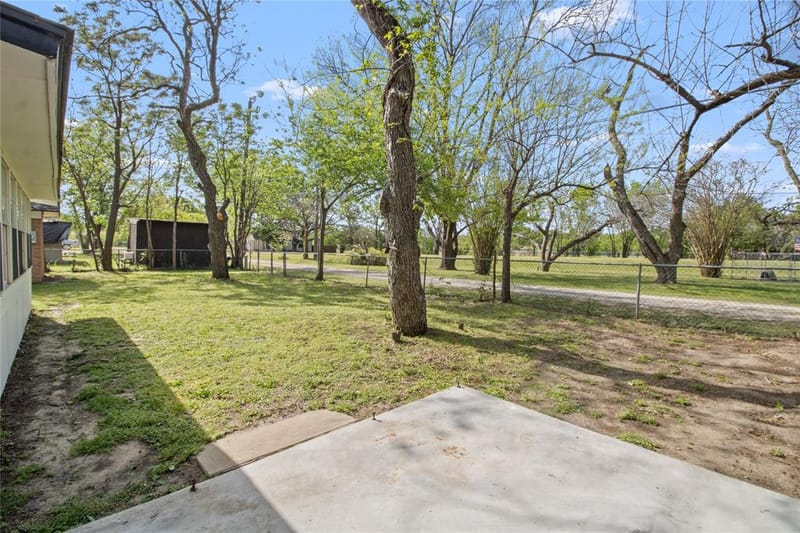 3528 N Beaton Street, Corsicana TX 75110 - Photo 19