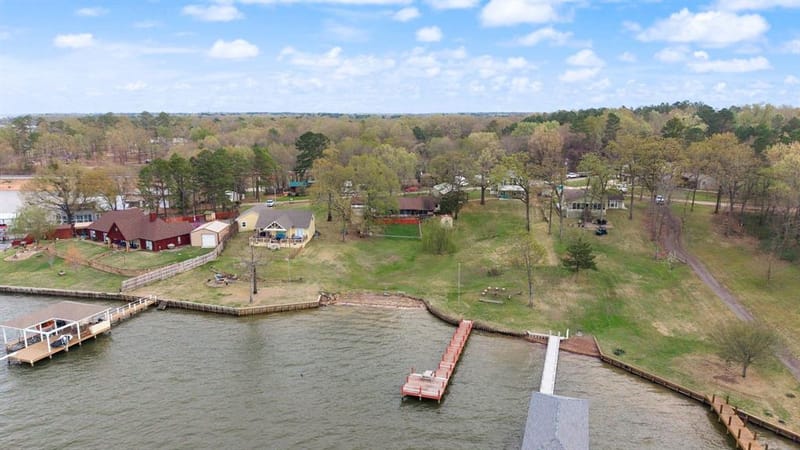 138 County Road 2404, Pittsburg TX 75686