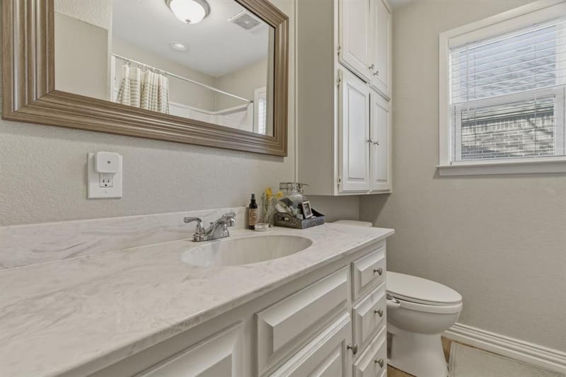 143 Mohave Drive E, Lake Kiowa TX 76240 - Photo 20