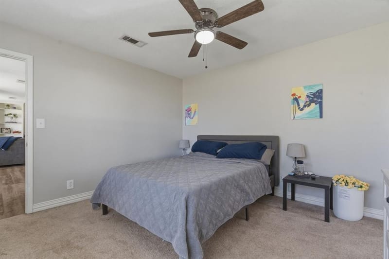 143 Mohave Drive E, Lake Kiowa TX 76240 - Photo 25