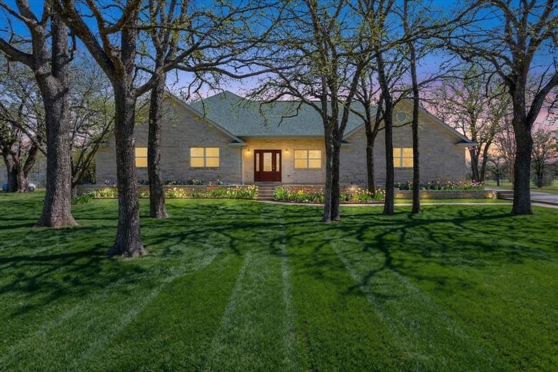 1118 County Road 325, Glen Rose TX 76043 - Photo 2