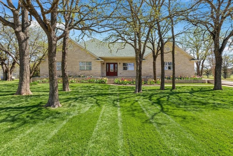 1118 County Road 325, Glen Rose TX 76043