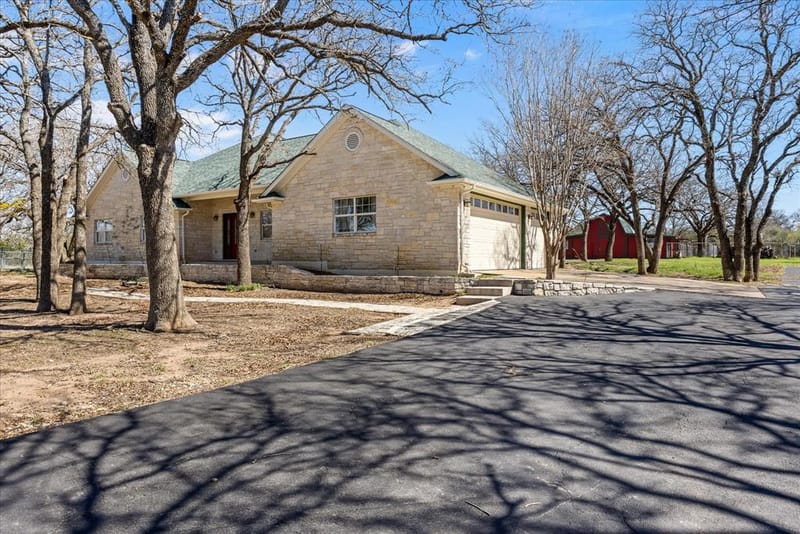1118 County Road 325, Glen Rose TX 76043 - Photo 28