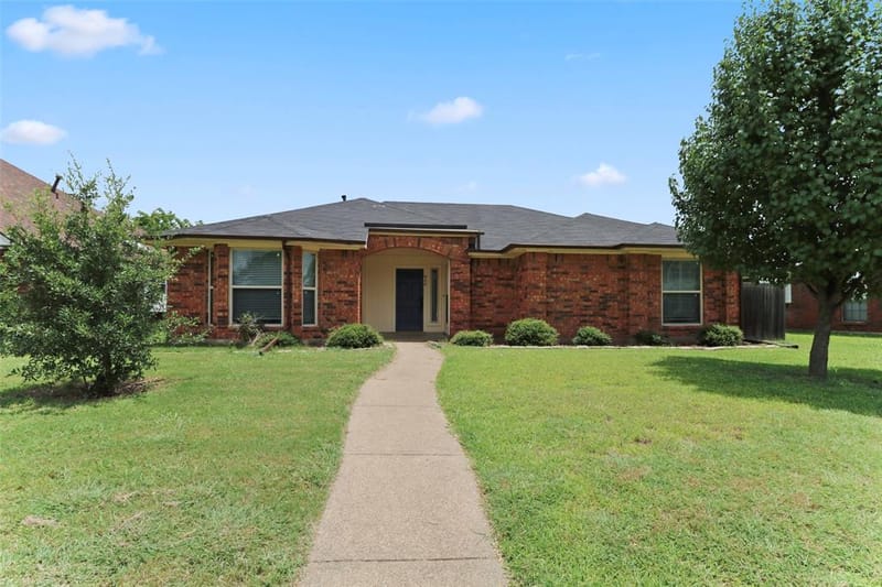 920 Micarta Drive, Mesquite TX 75181 - Photo 3