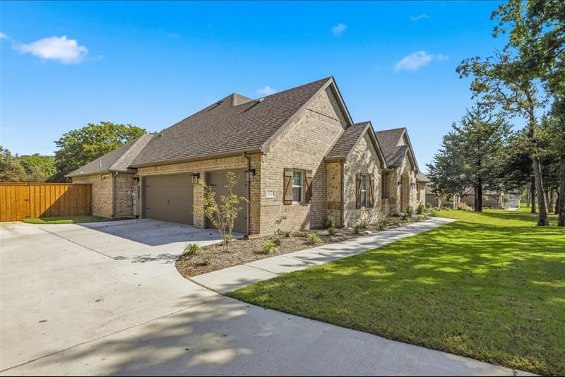 2021 Crystal Palace Boulevard, Alvarado TX 76009 - Photo 7