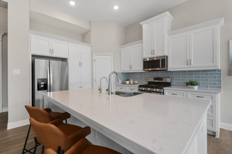 157 Fairweather Drive, Burleson TX 76028 - Photo 15