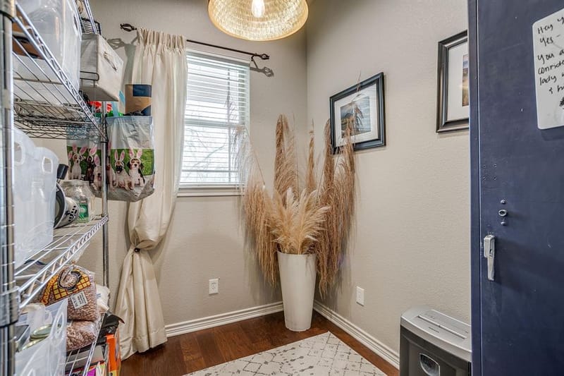 1615 Sanger Drive, Springtown TX 76082 - Photo 17