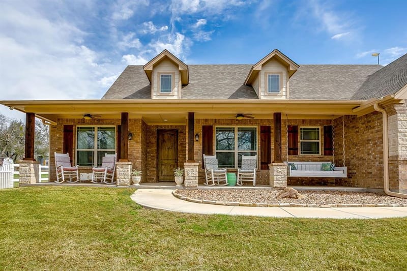 1615 Sanger Drive, Springtown TX 76082 - Photo 4