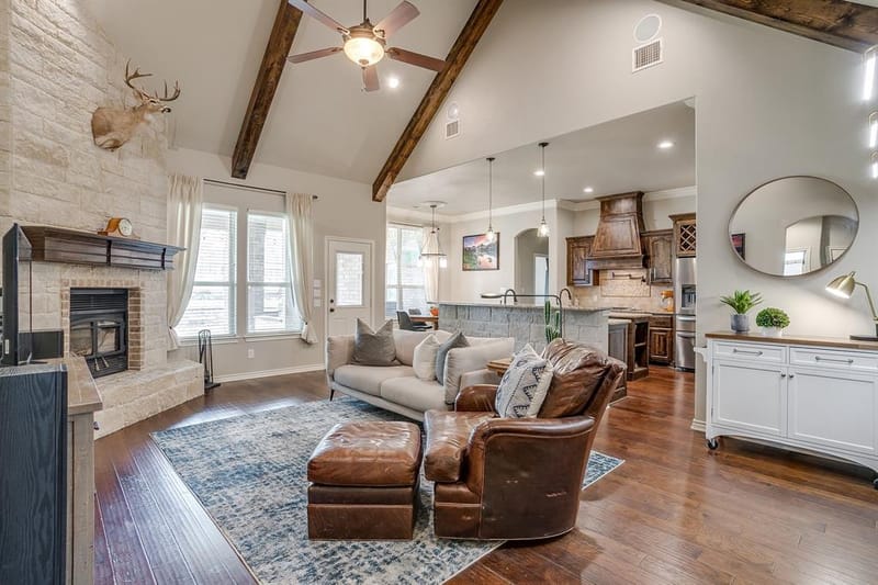 1615 Sanger Drive, Springtown TX 76082 - Photo 8