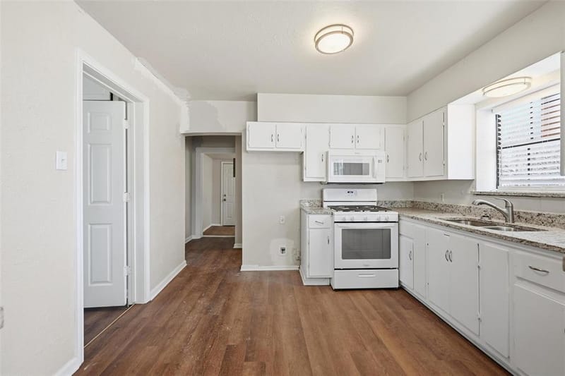1101 N Harrison Avenue, Sherman TX 75090 - Photo 13