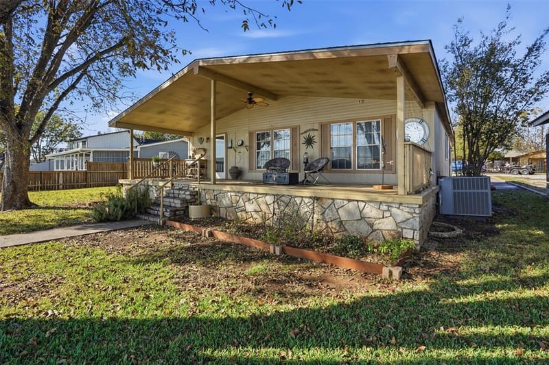 4016 Linda Court, Granbury TX 76048 - Photo 22