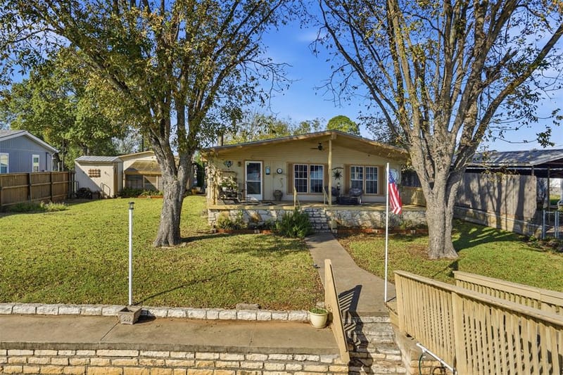 4016 Linda Court, Granbury TX 76048 - Photo 25