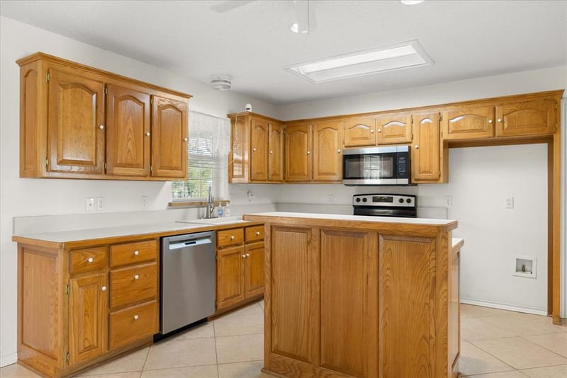 3100 Durant Court, Granbury TX 76049 - Photo 7