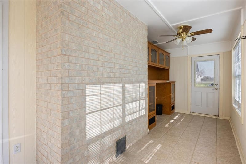 3100 Durant Court, Granbury TX 76049 - Photo 11