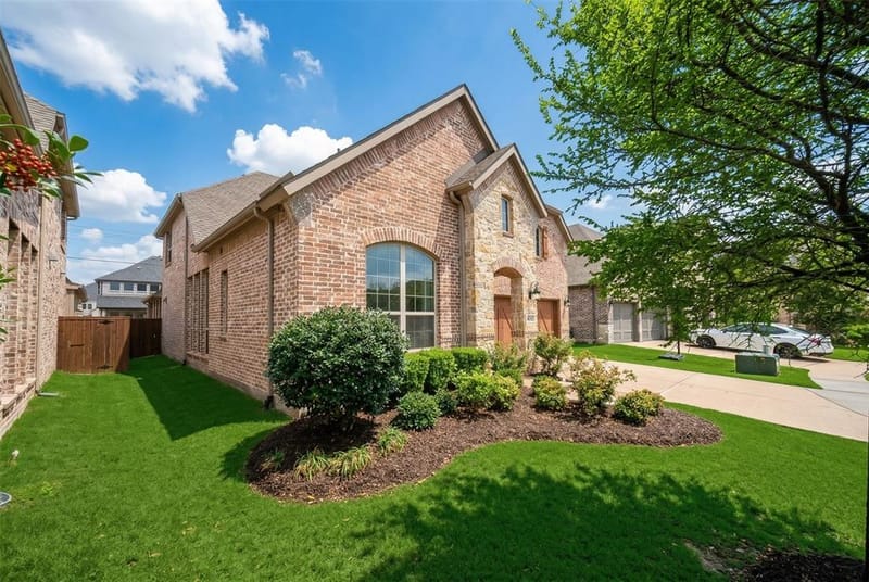 5404 Gypsum Drive, McKinney TX 75070 - Photo 4