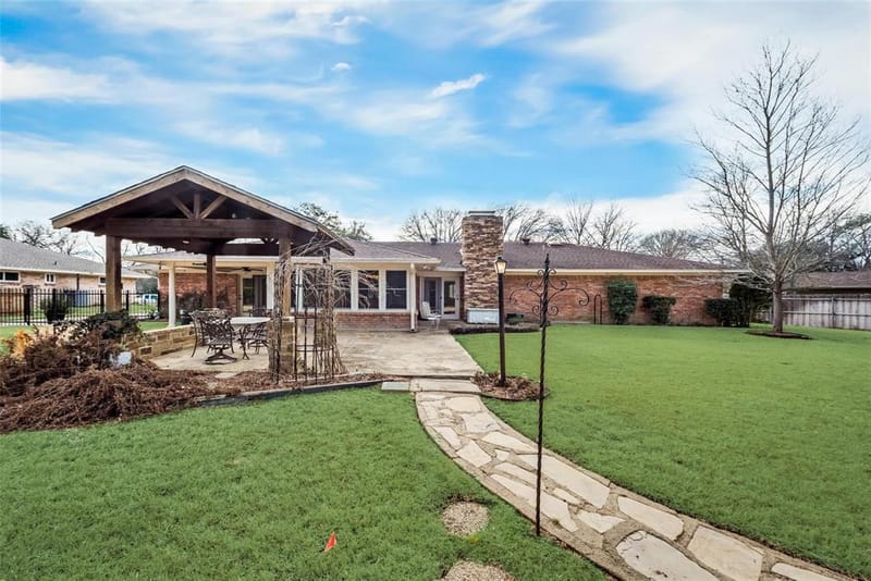 1821 Dartmouth Lane, Corsicana TX 75110 - Photo 4