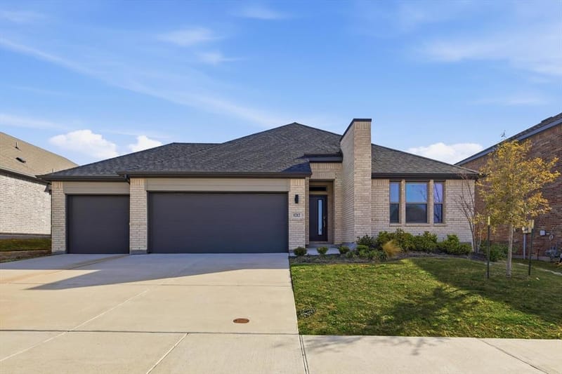 1212 Nuevo Rancho Lane, Fort Worth TX 76052
