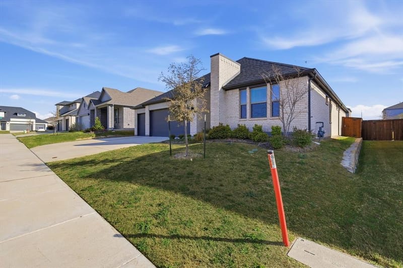 1212 Nuevo Rancho Lane, Fort Worth TX 76052 - Photo 4
